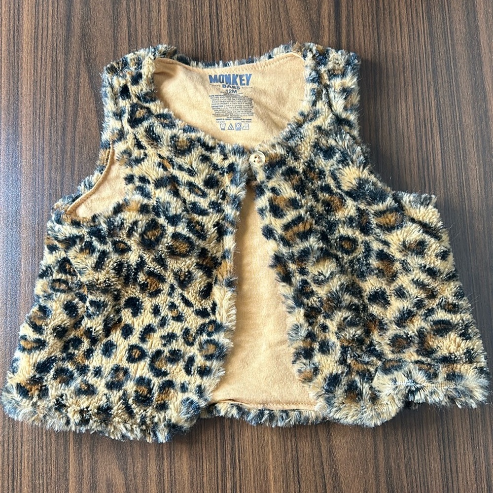 (3 for $10) 12 Month Baby Faux Fur Vest